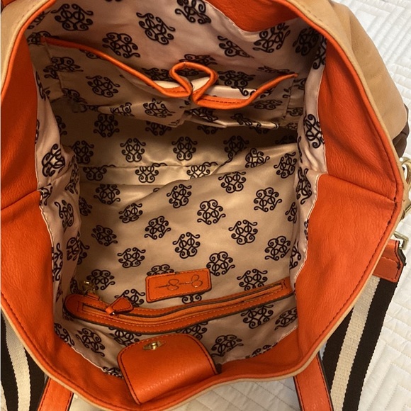 Brand new Jessica Simpson brand large leather bag - Picture 4 of 4